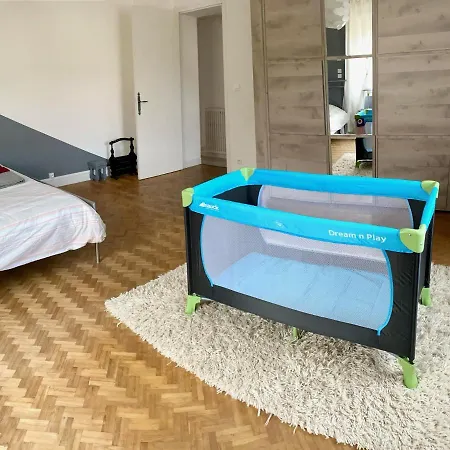 Grande Maison Avec Jardin Et Terrasse Prives Nyaraló